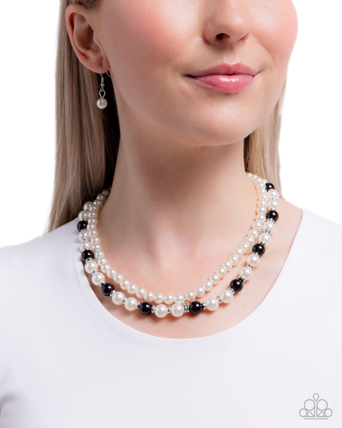 Pearl Pageantry - black - Paparazzi necklace