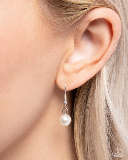 Pearl Pedestal - blue - Paparazzi necklace