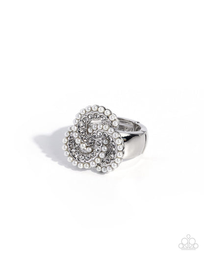Pearl Punch - white - Paparazzi ring