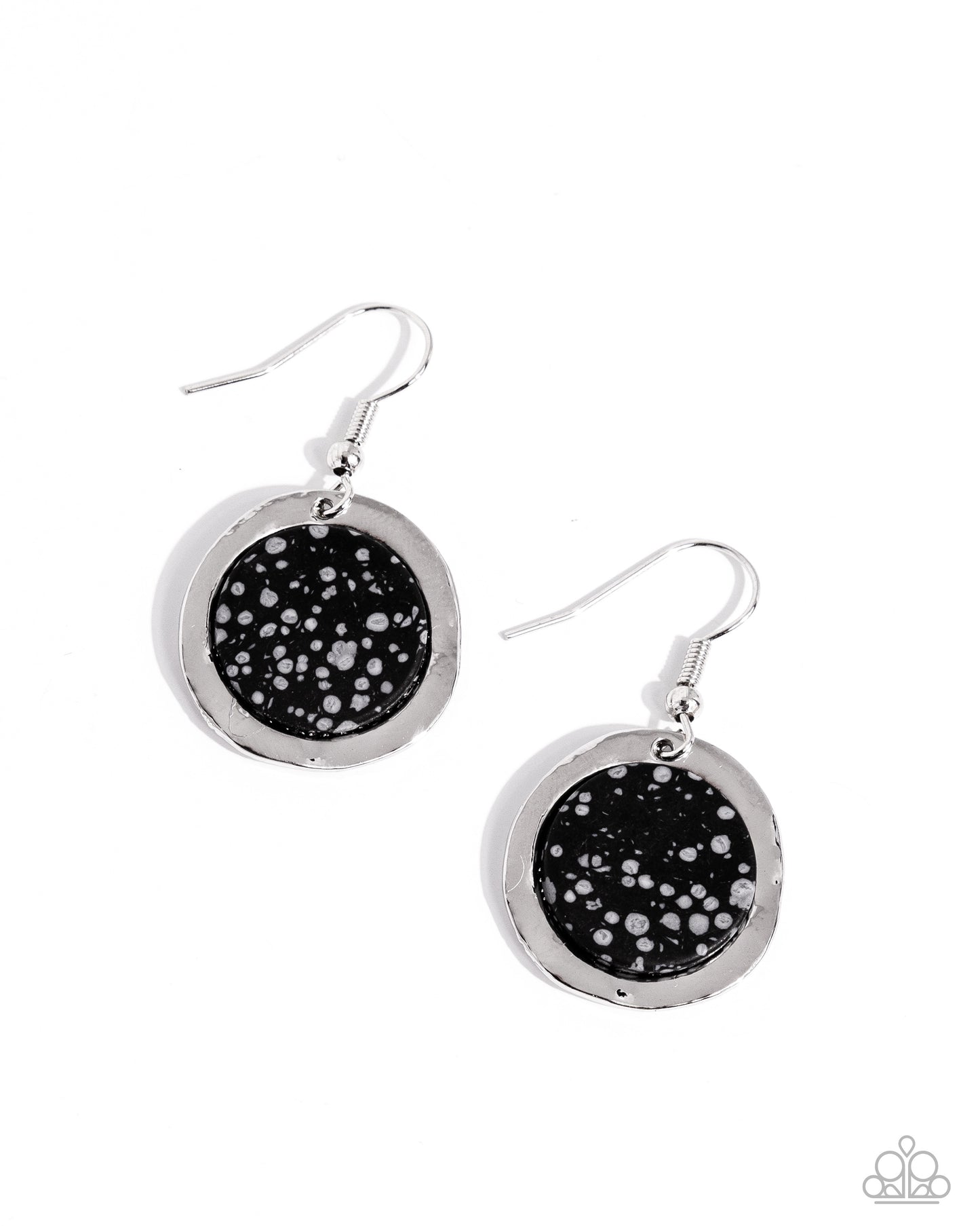 Pendant Paradox - black - Paparazzi earrings