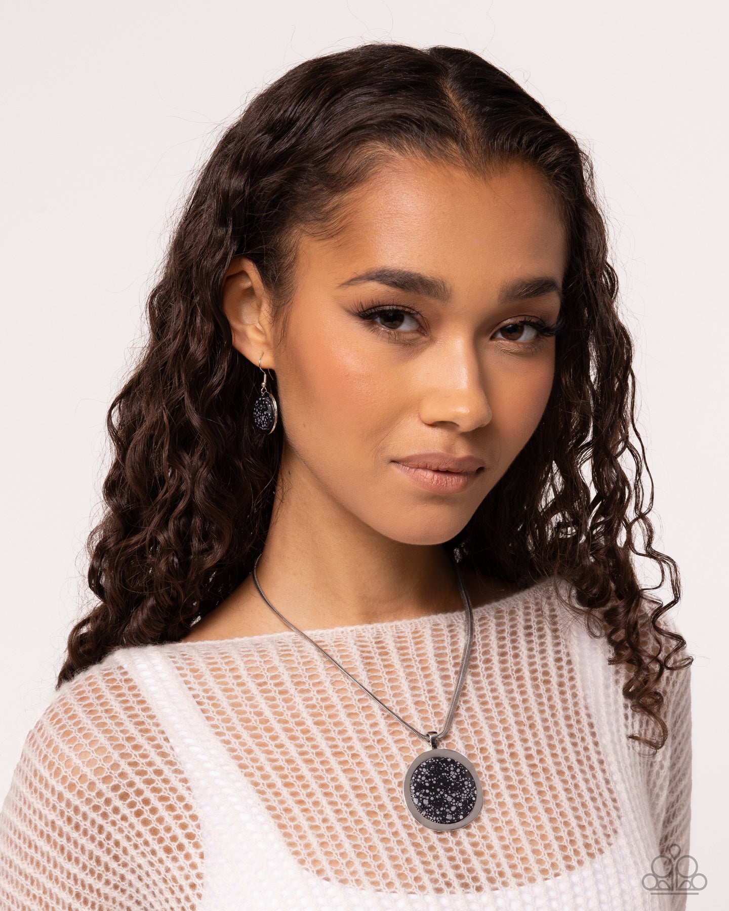 Pendant Puzzle - black - Paparazzi necklace