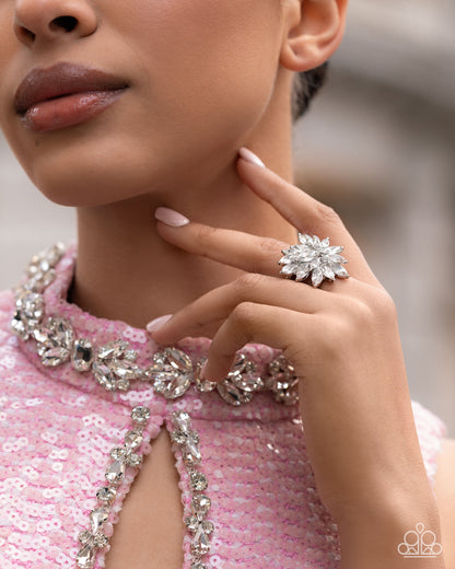 Petal Plan - white - Paparazzi ring