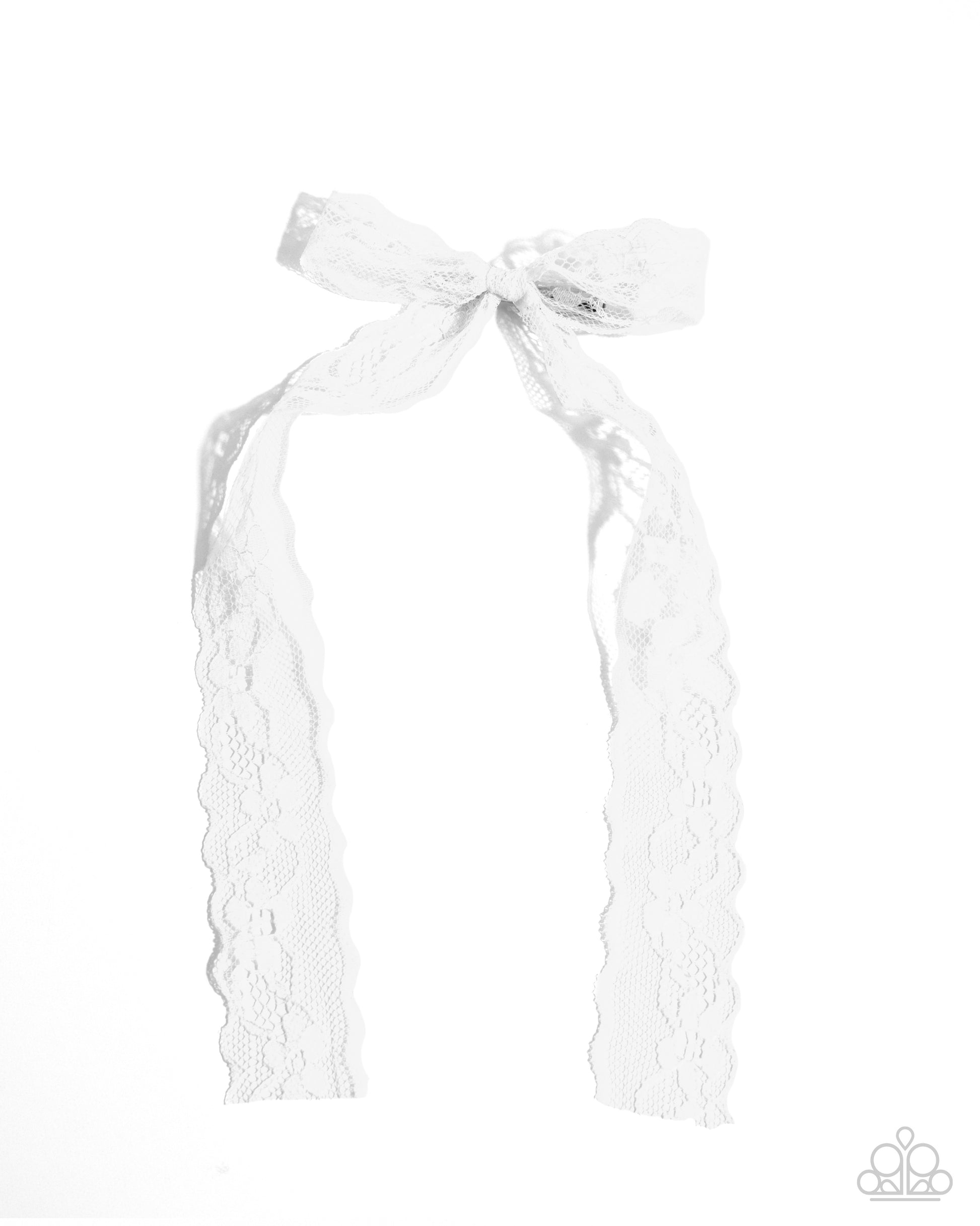 Petite Princess - white - Paparazzi hair clip