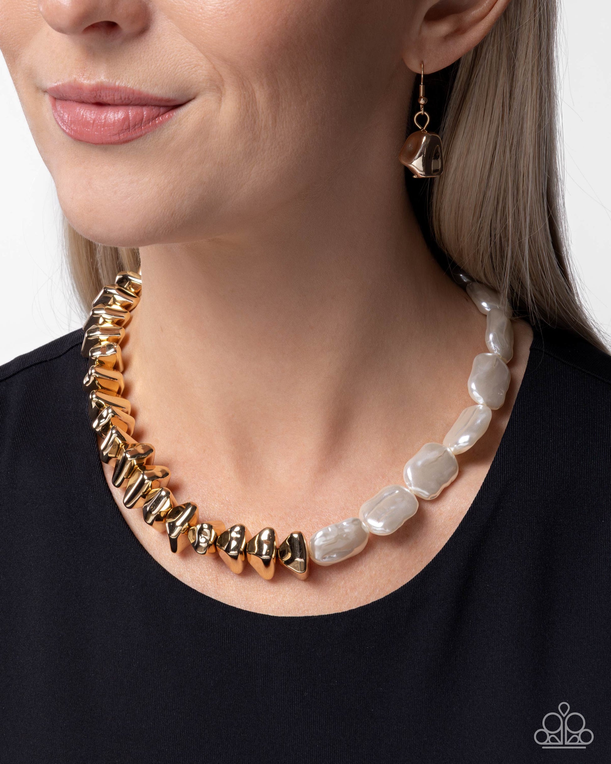 Picturesque Polish - gold - Paparazzi necklace