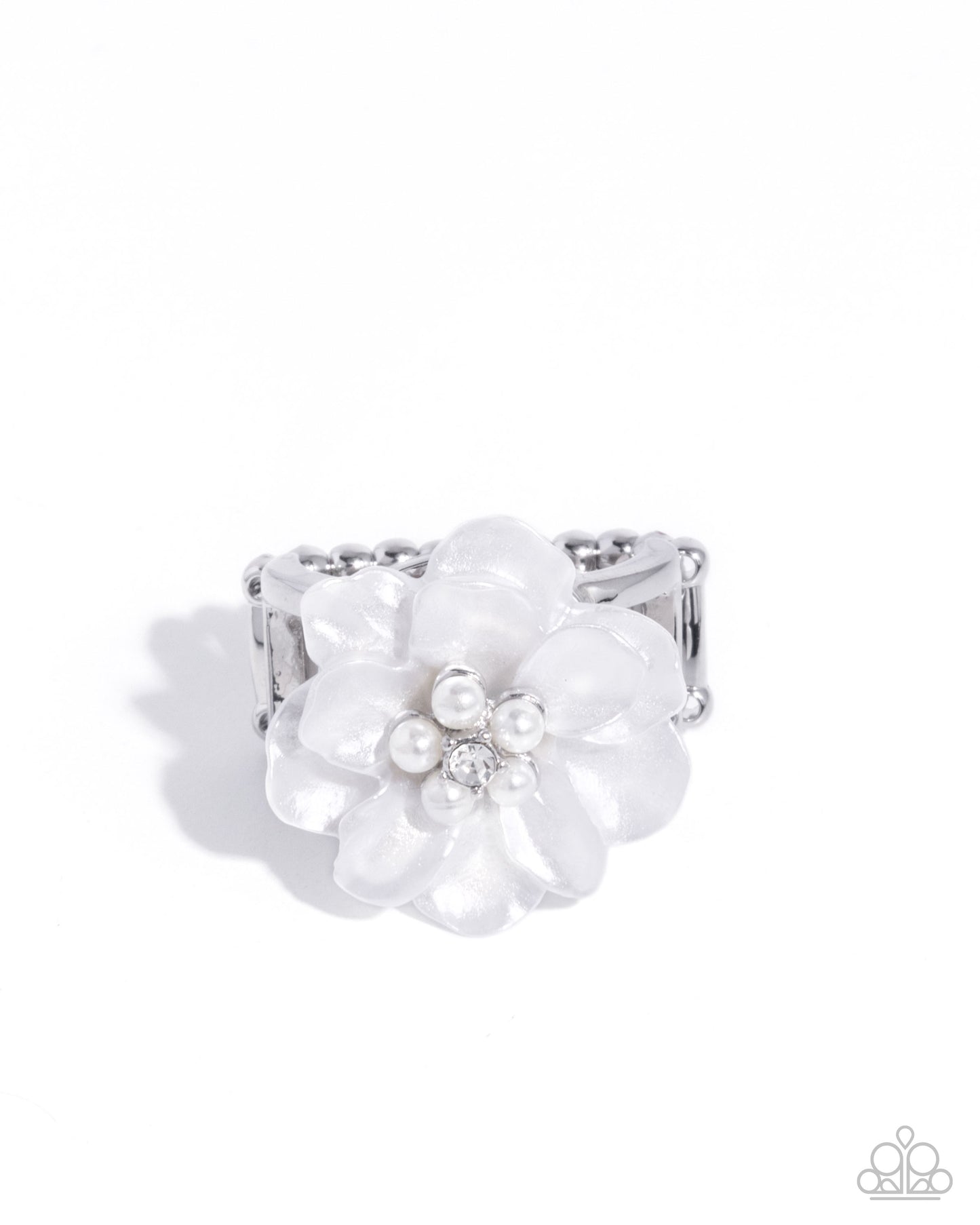 Pinched Petals - white - Paparazzi ring