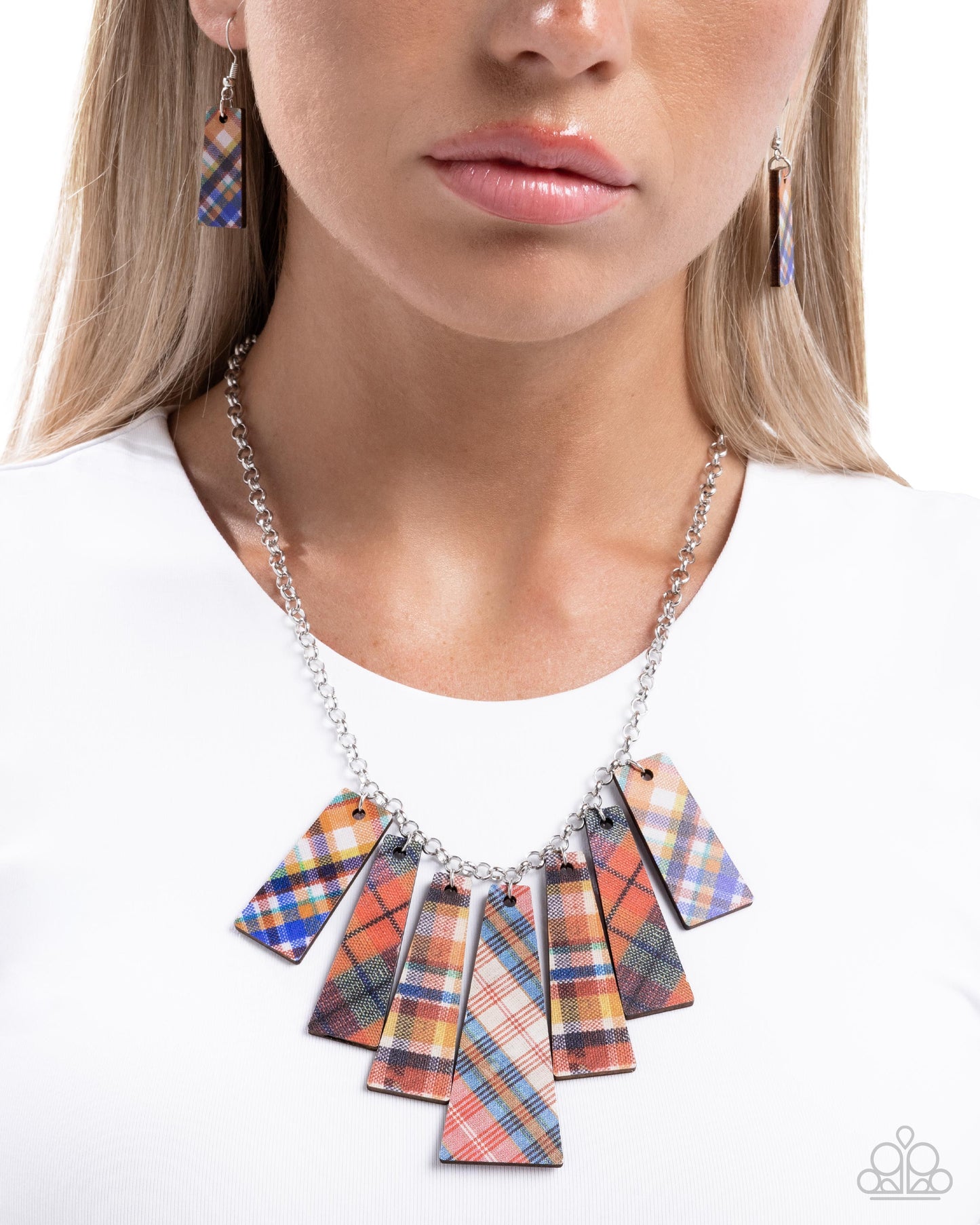 Pleasing Plaid - red - Paparazzi necklace