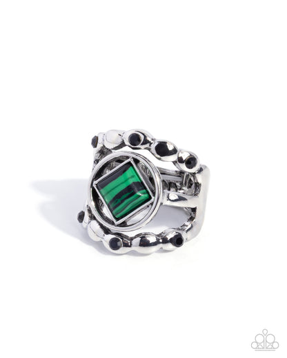 Pointed Pageantry - green - Paparazzi ring