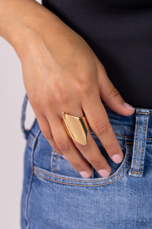 Pointed Palm Desert - gold - Paparazzi ring