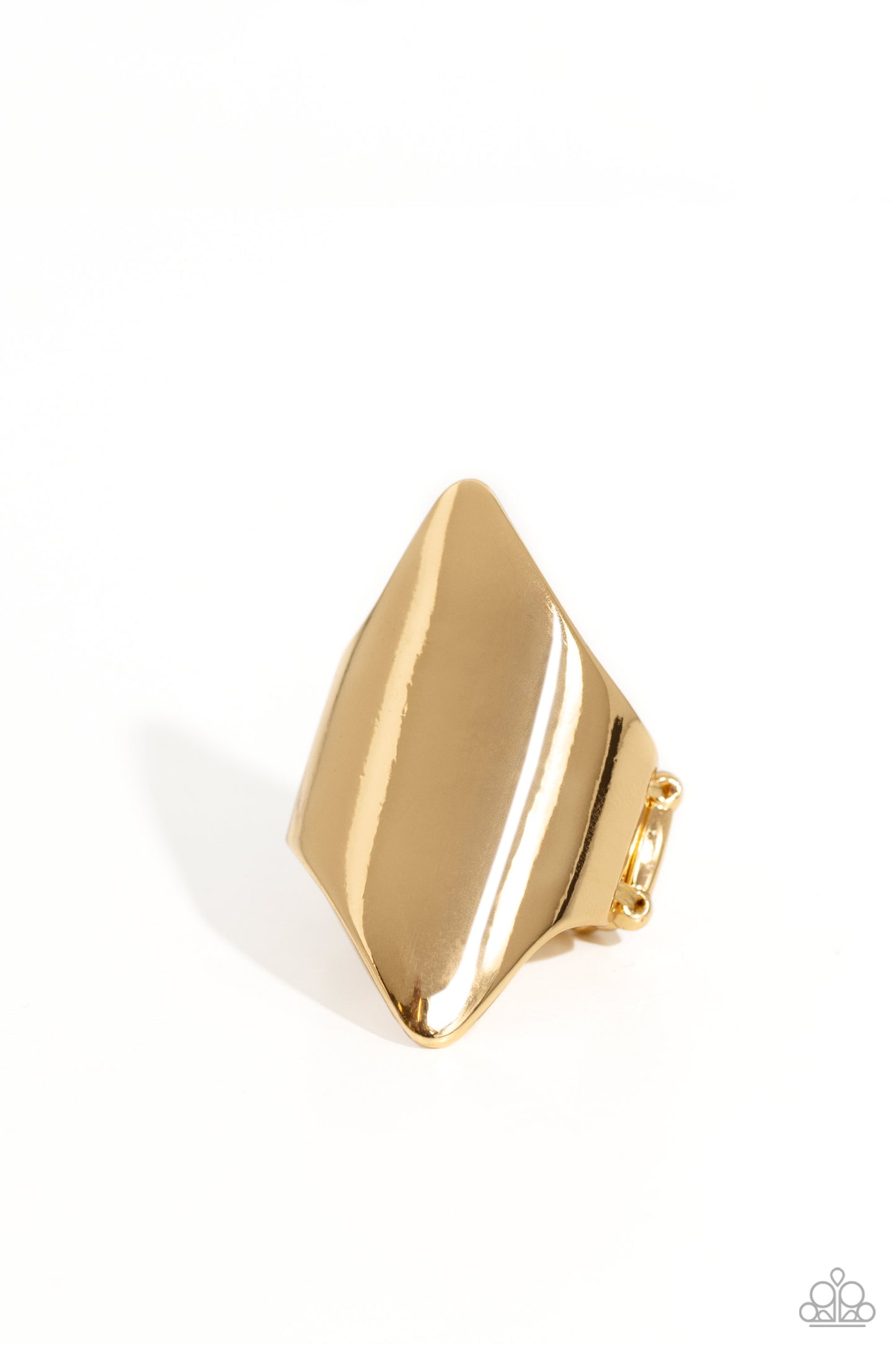 Pointed Palm Desert - gold - Paparazzi ring