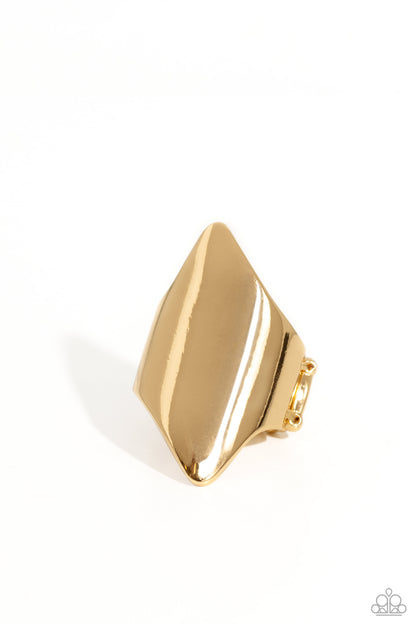 Pointed Palm Desert - gold - Paparazzi ring