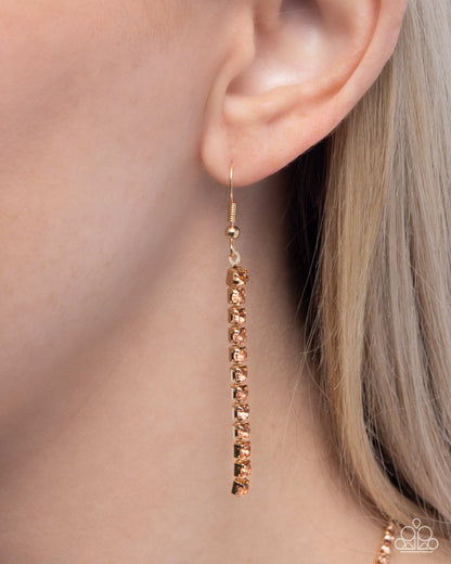 Pointed Pizzazz - gold - Paparazzi necklace