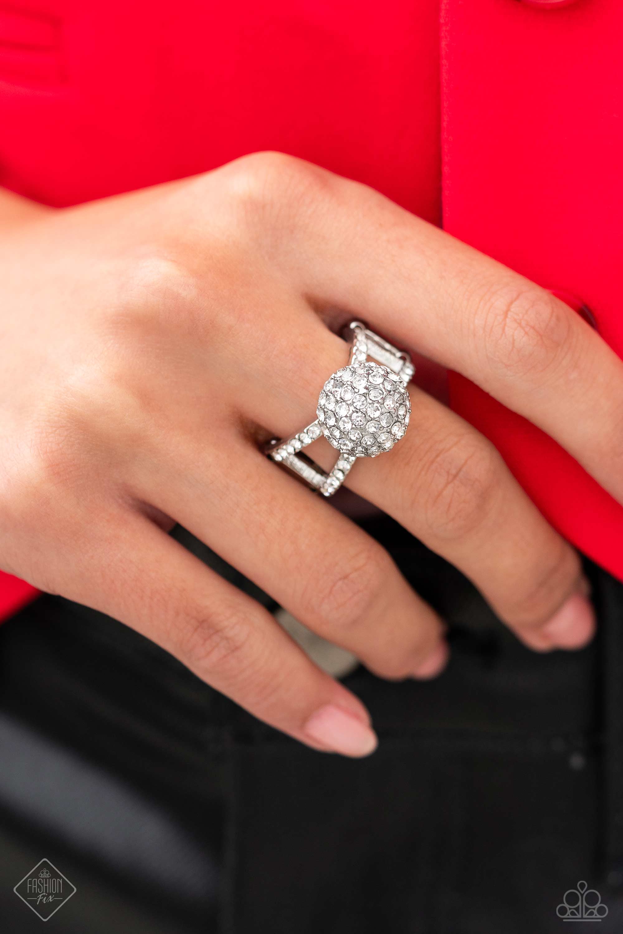 Pageant Rings Polished Pageant - white - Paparazzi ring – JewelryBlingThing