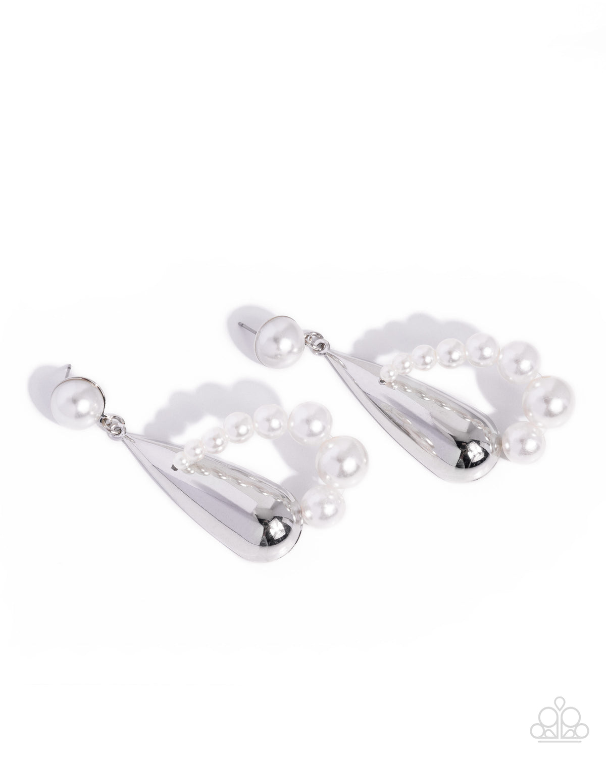 Potent Poise - white - Paparazzi earrings