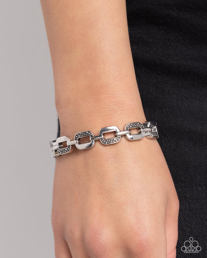 Powerhouse Plunder - silver - Paparazzi bracelet