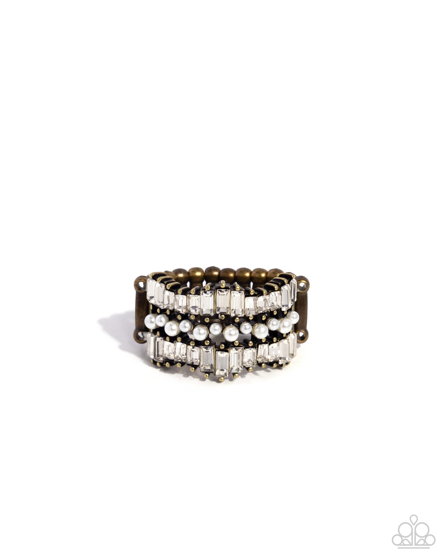 Preppy Pearls - brass - Paparazzi ring