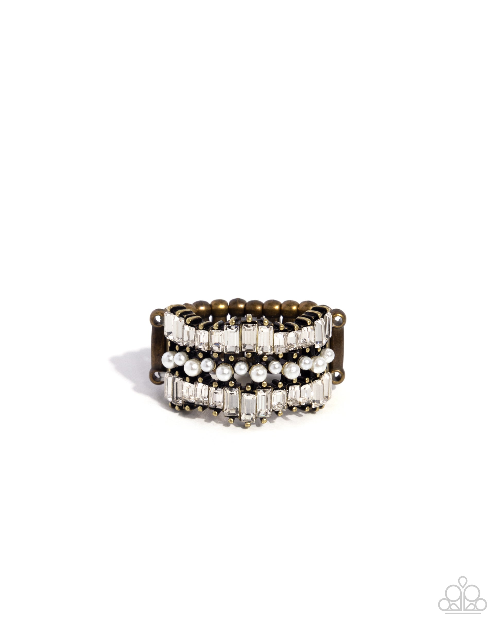 Preppy Pearls - brass - Paparazzi ring