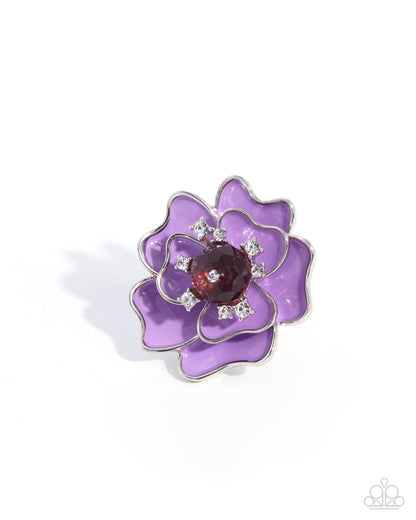 Pretty Petals - purple - Paparazzi ring