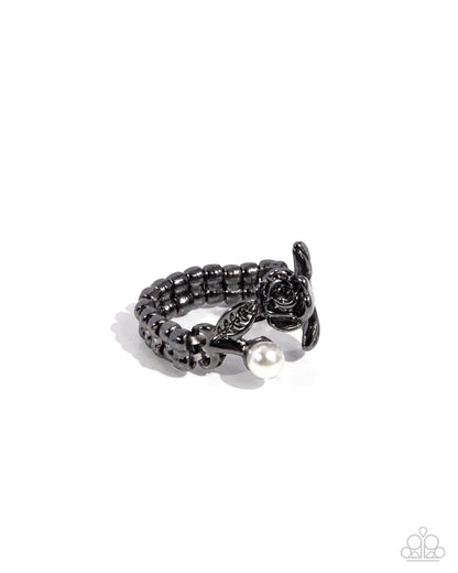 Princess Pairing - black - Paparazzi ring