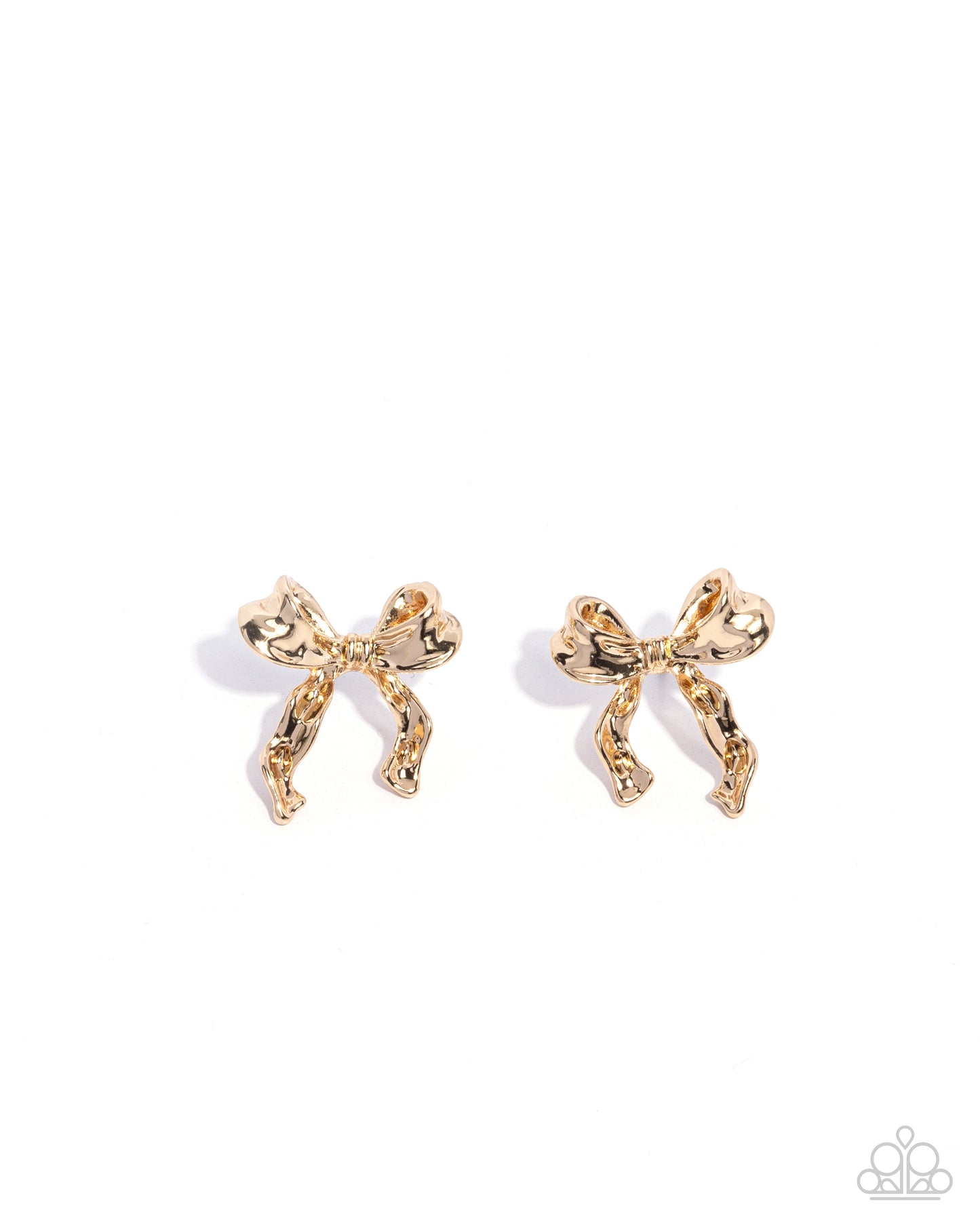 Princess Treatment - gold - Paparazzi earrings