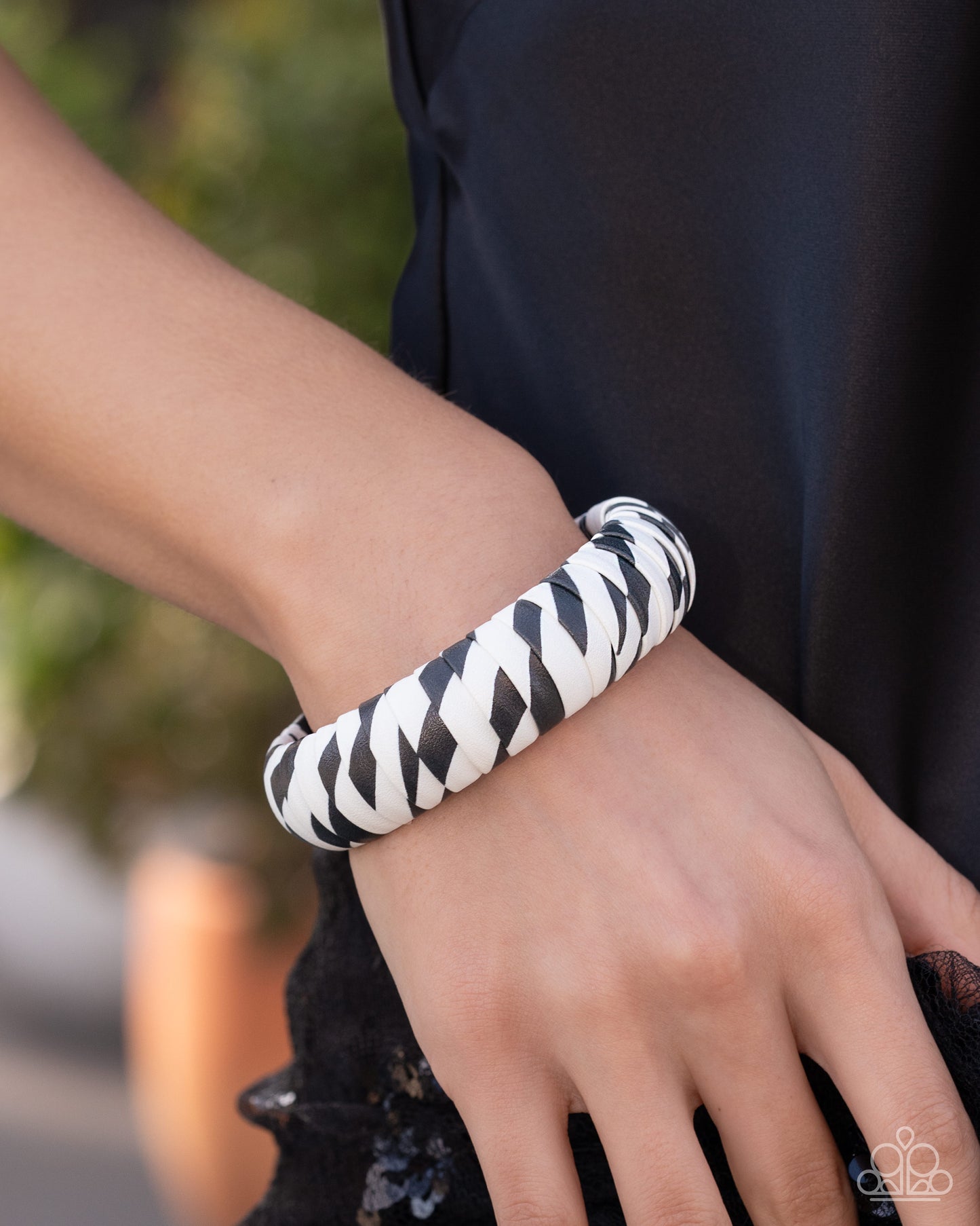 Printed Pattern - black - Paparazzi bracelet