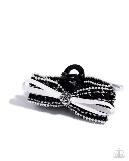 Private School - black - Paparazzi hair clip