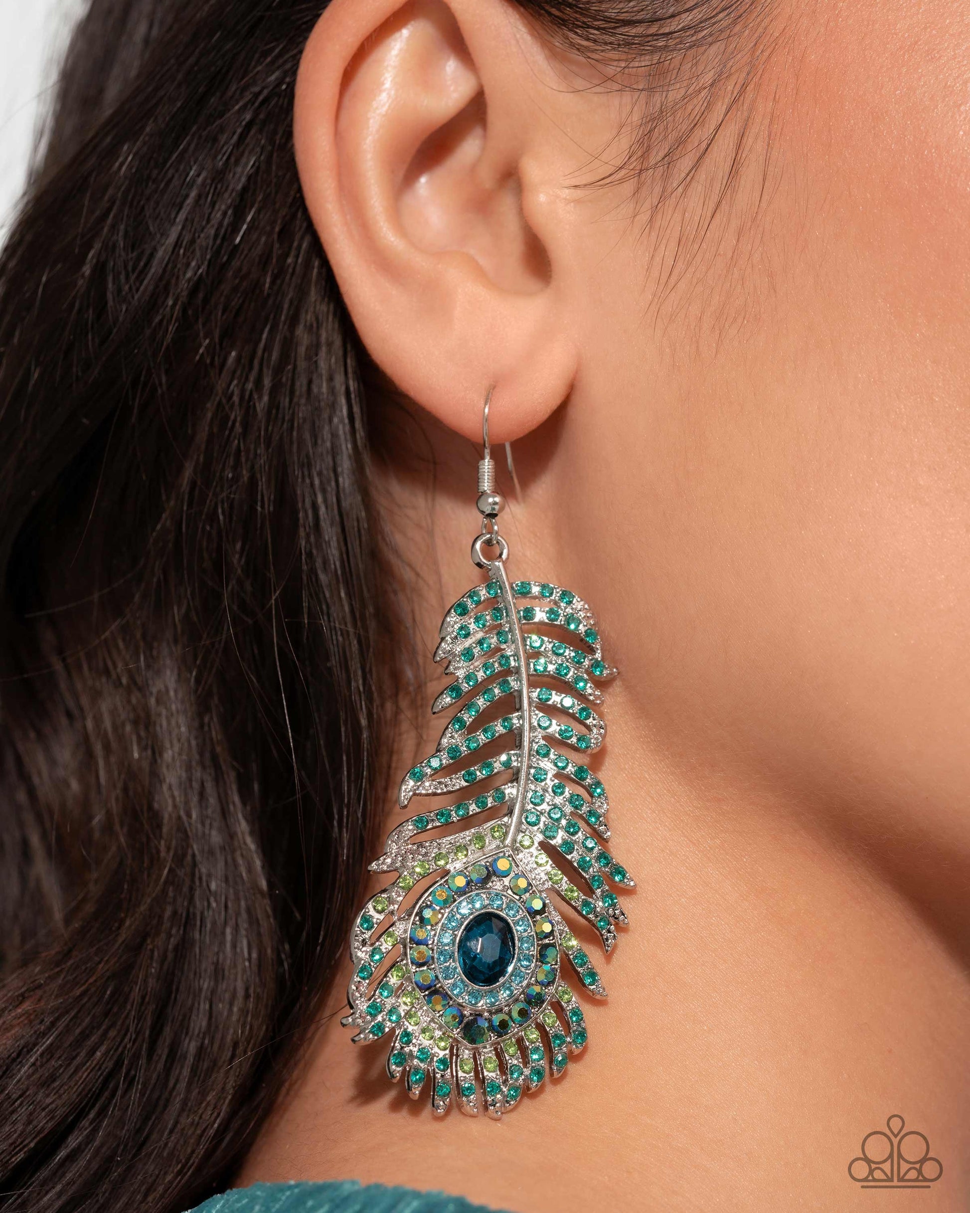 Prized Peacock - green - Paparazzi earrings