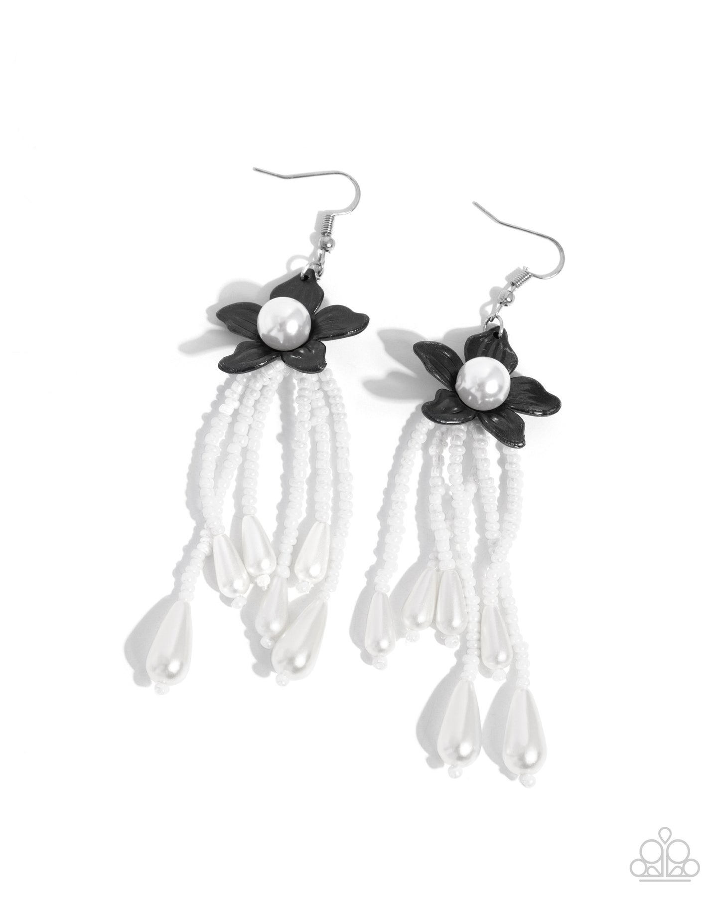 Prom Personality - black - Paparazzi earrings