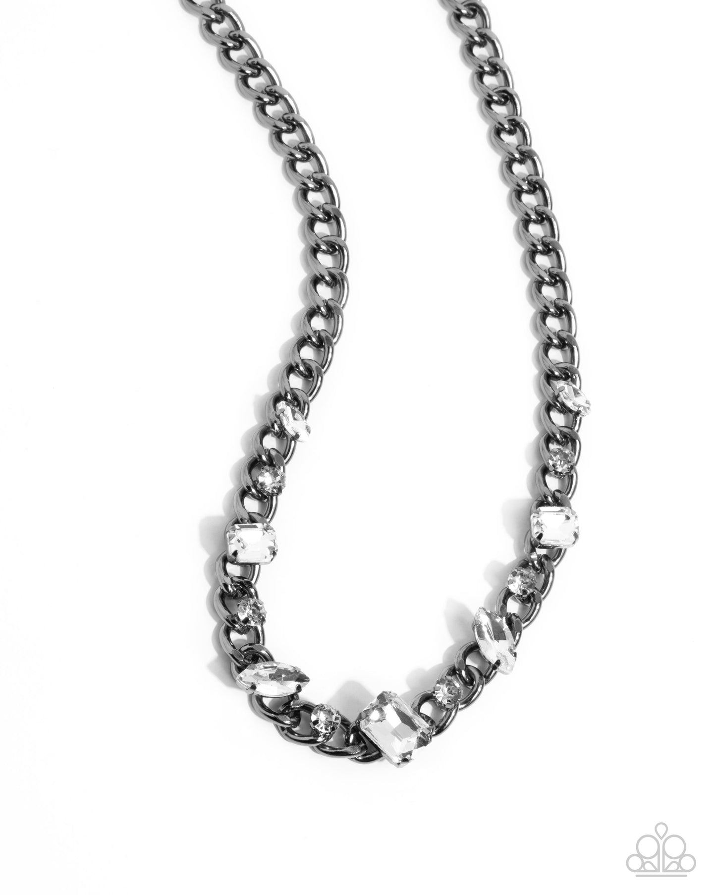 Pronged Perfection - black - Paparazzi necklace