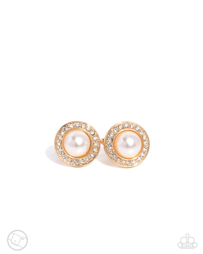 Protective Pearls - gold - Paparazzi MENS cufflinks