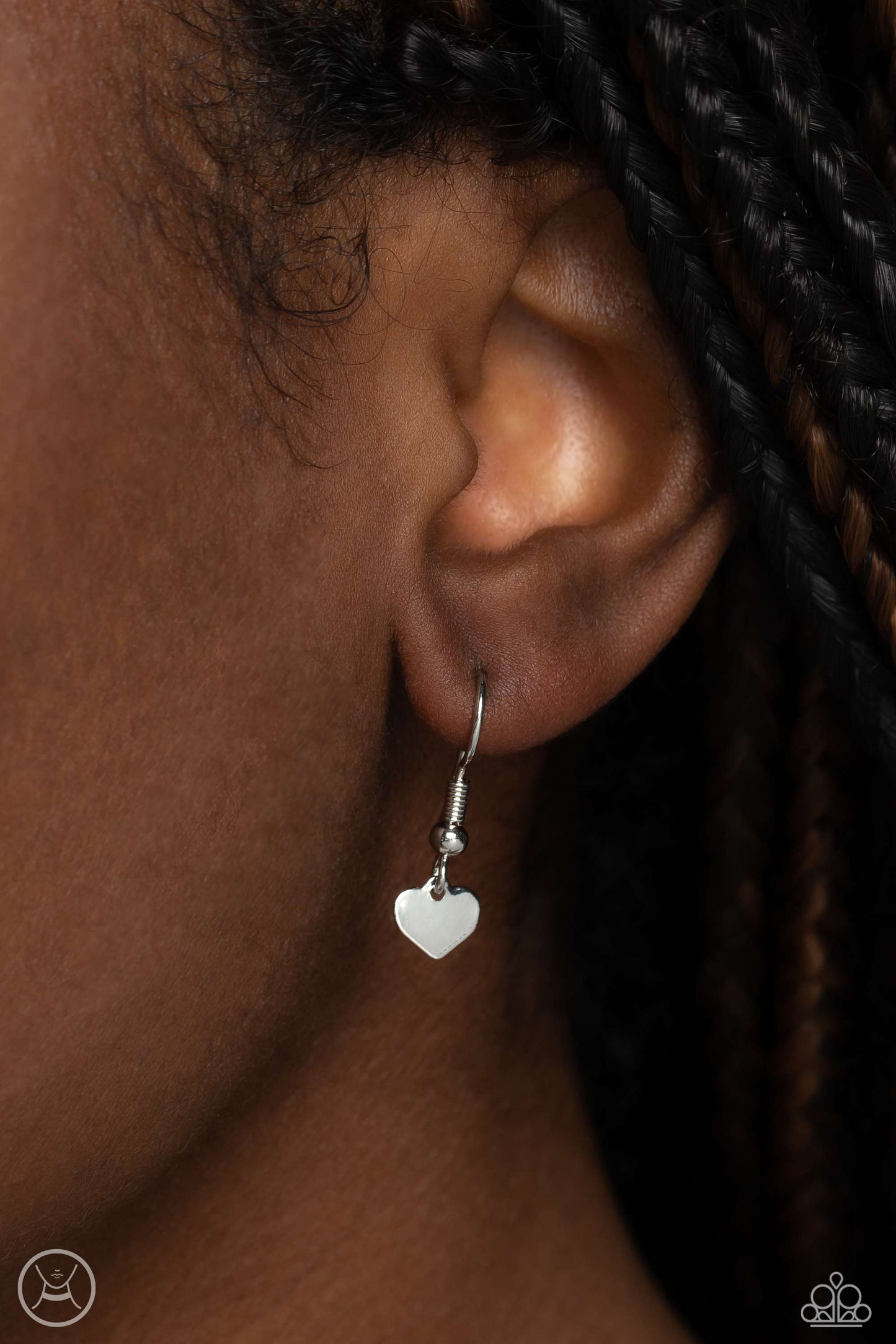 Public Display of Affection - silver - Paparazzi necklace