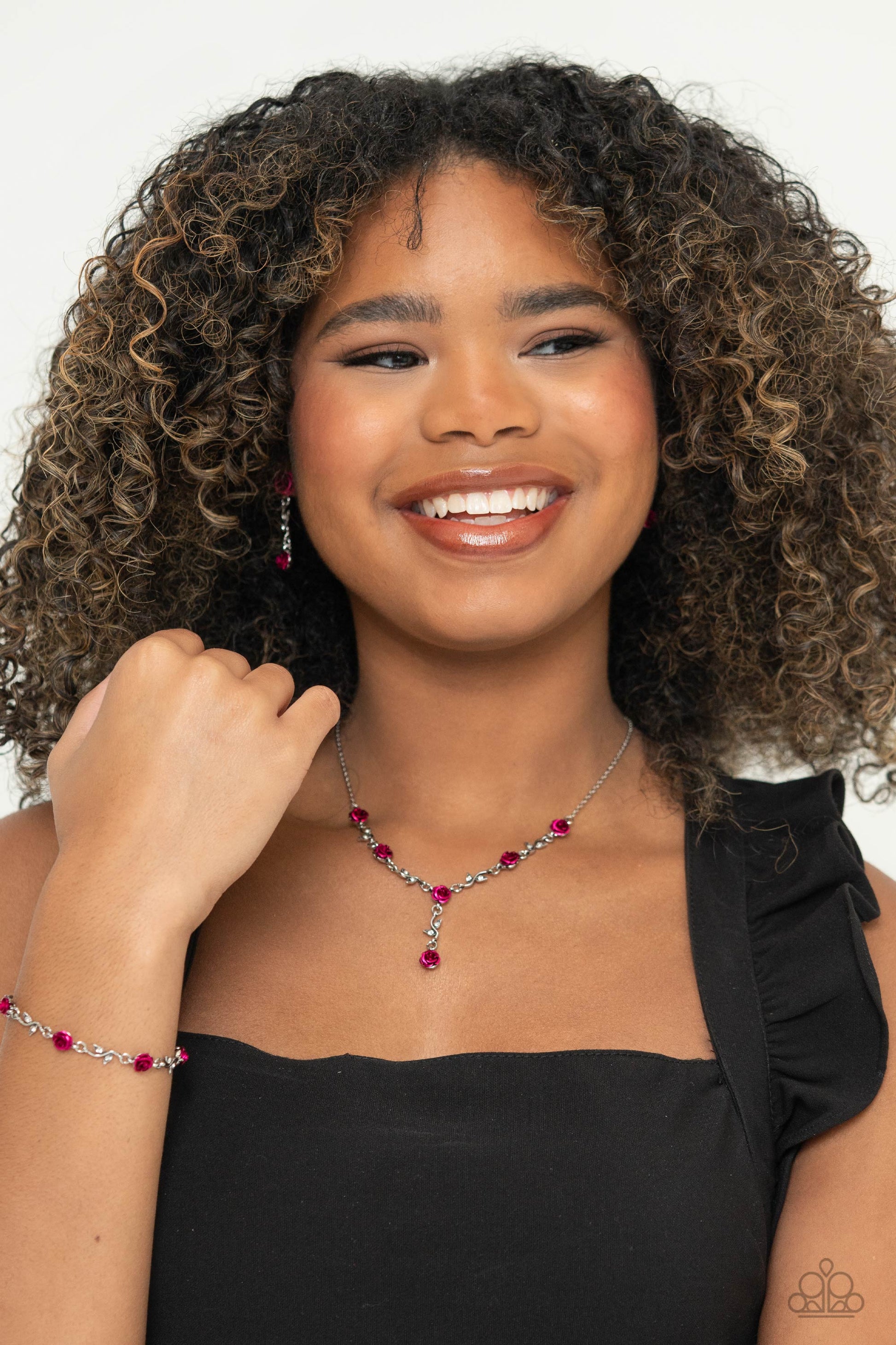 paparazzi put on your party dress pink Avant-Garde Adornment - pink