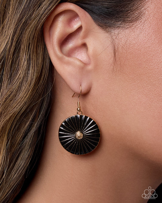 Radial Review - black - Paparazzi earrings