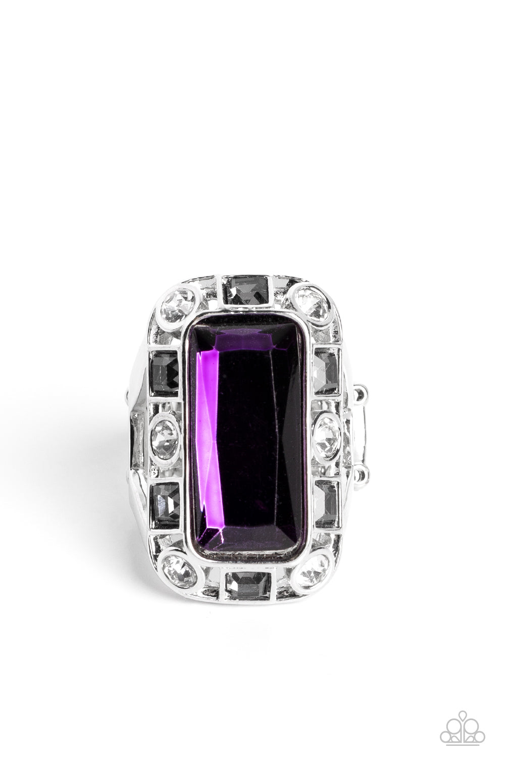 Radiant Rhinestones - purple - Paparazzi ring