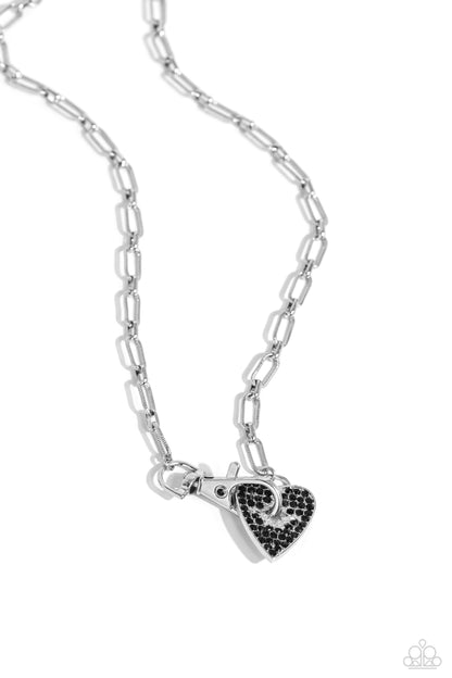Radical Romance - black - Paparazzi necklace