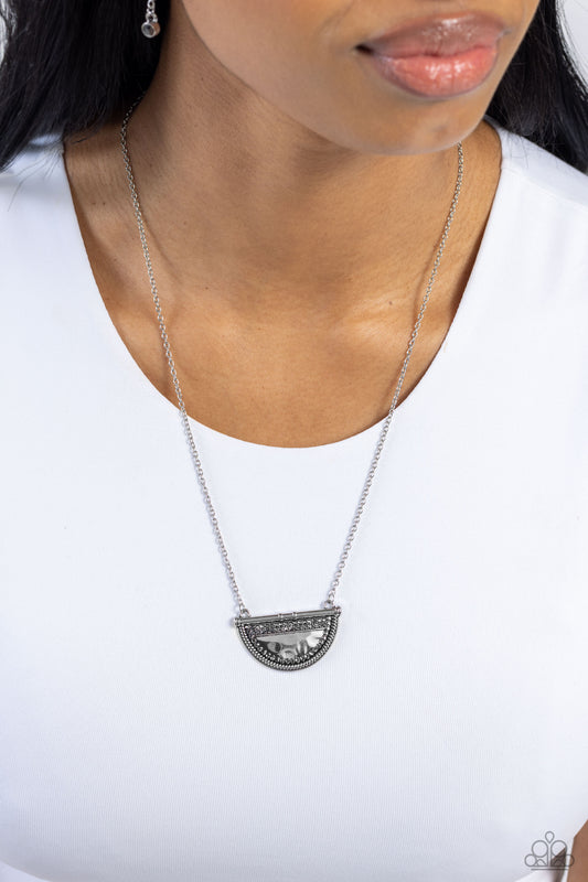 Raise Your Banner - silver - Paparazzi necklace