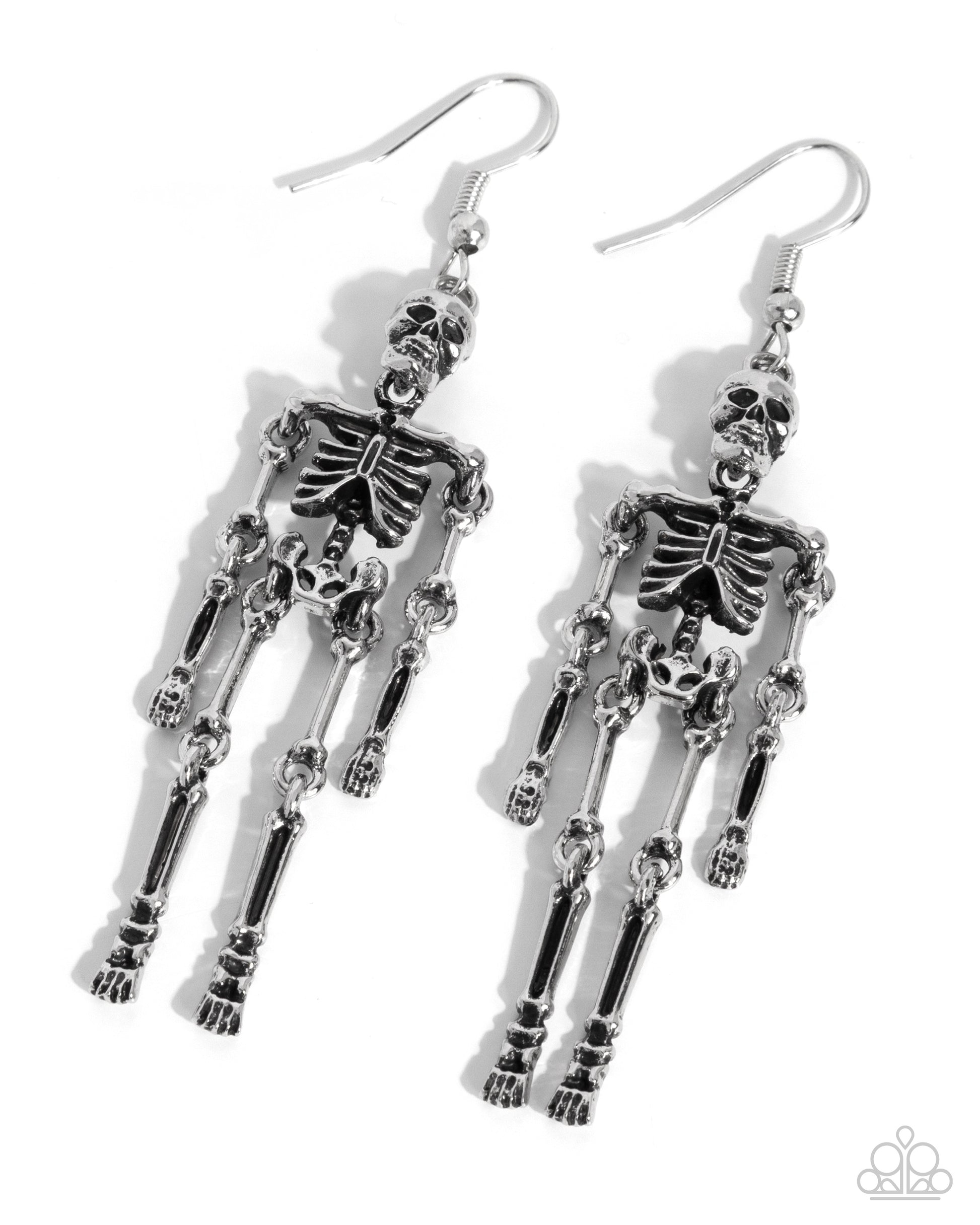 Rattle My Bones - silver - Paparazzi earrings