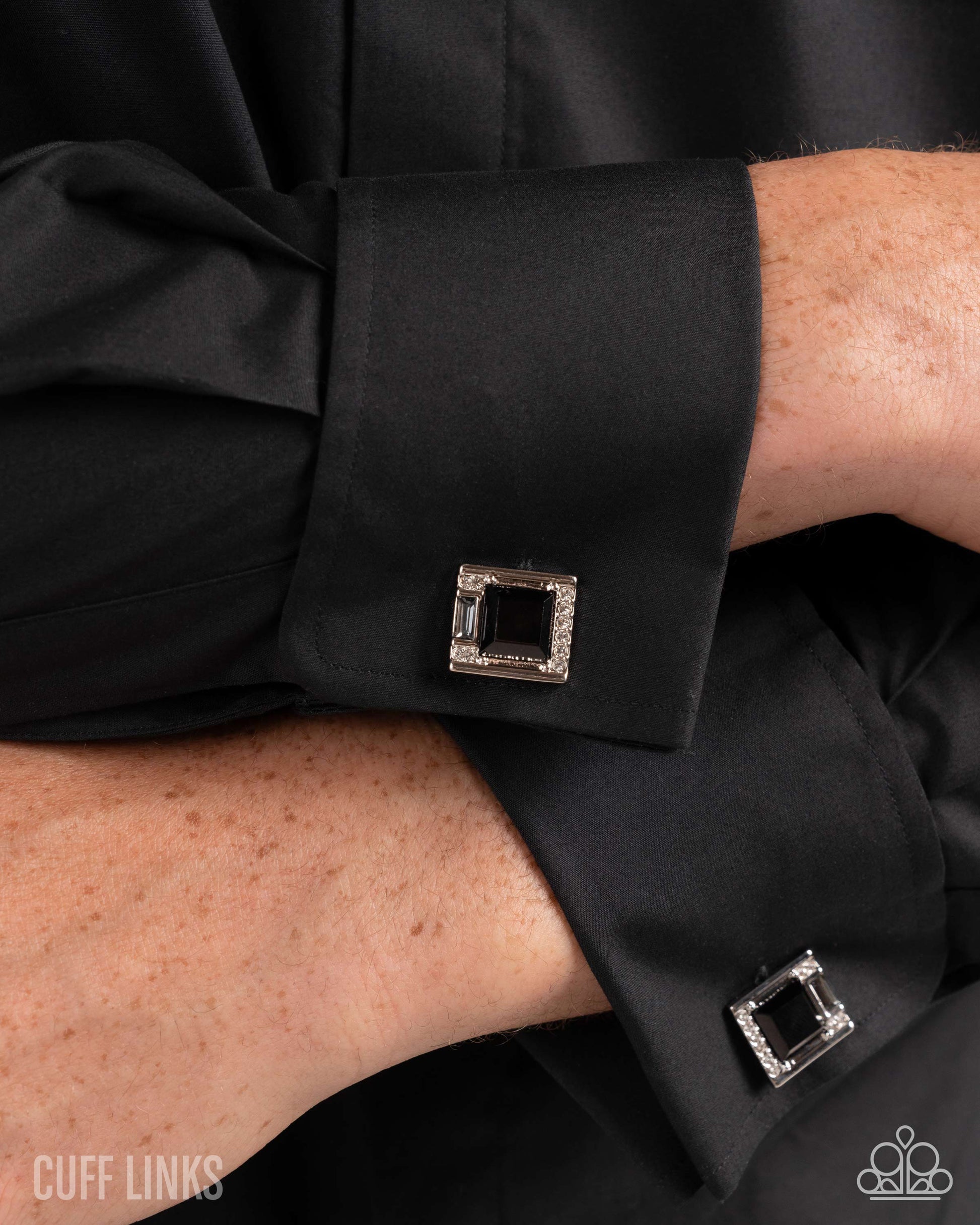Reasonable Radiance - black - Paparazzi cufflinks