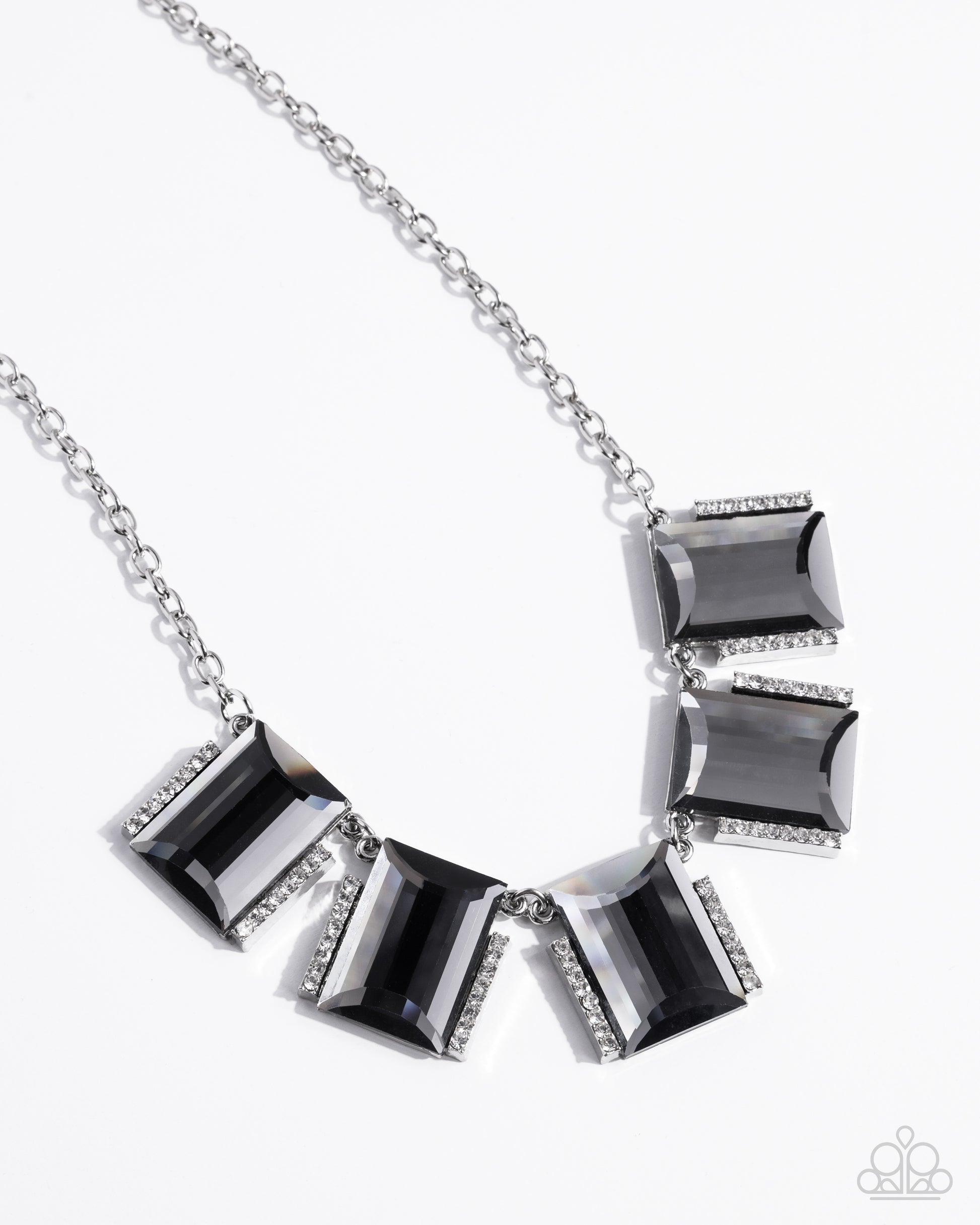 Rebel Racket - silver - Paparazzi necklace