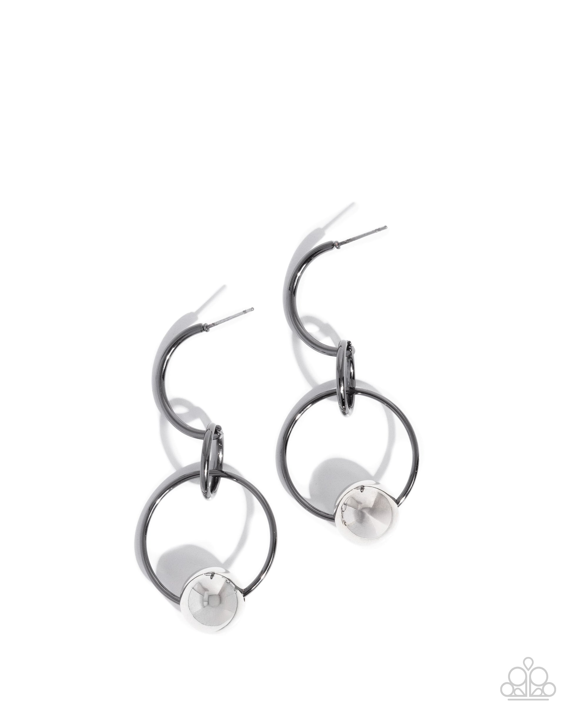 Rebellious Round - black - Paparazzi earrings
