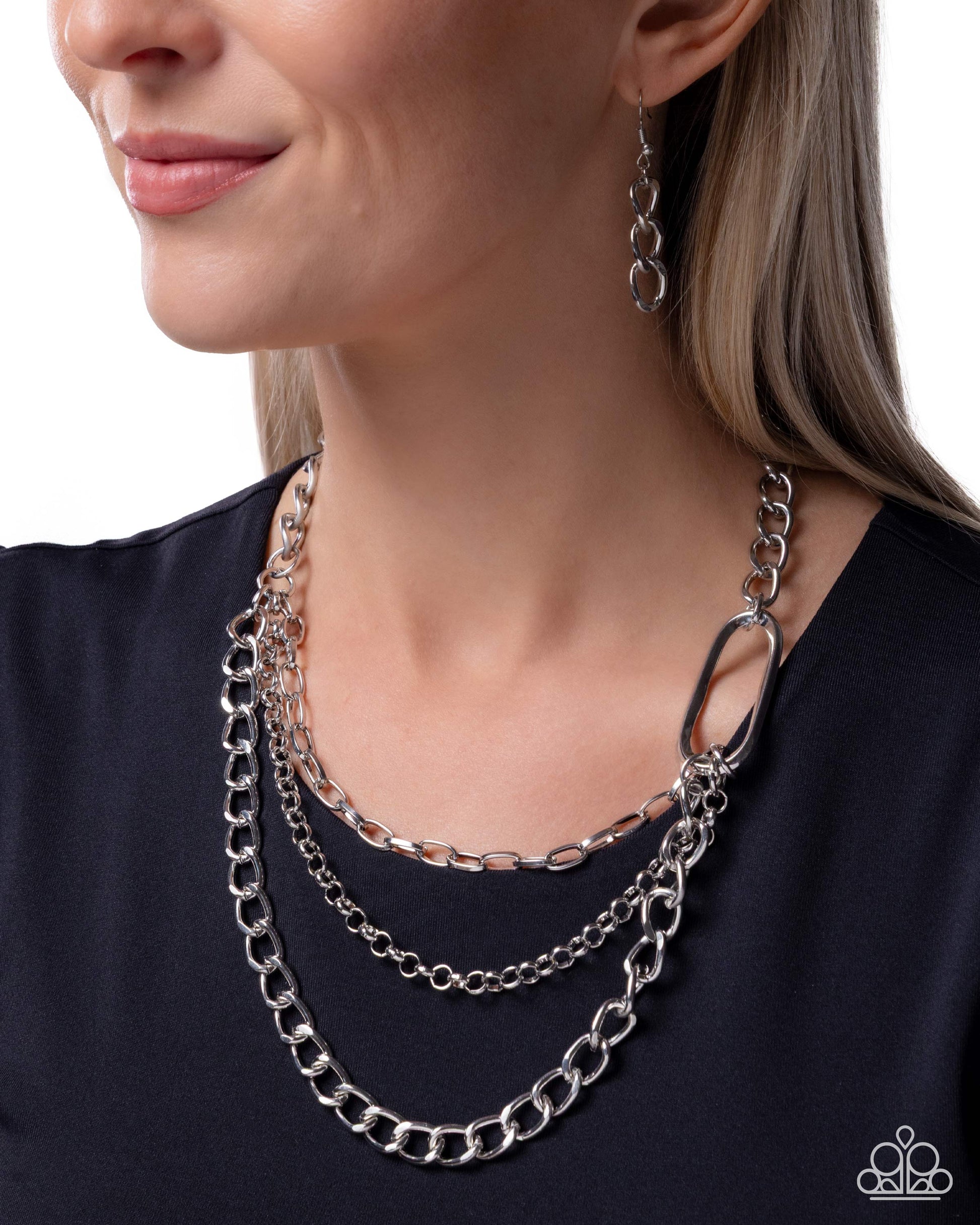 Reflective Renegade - silver - Paparazzi necklace