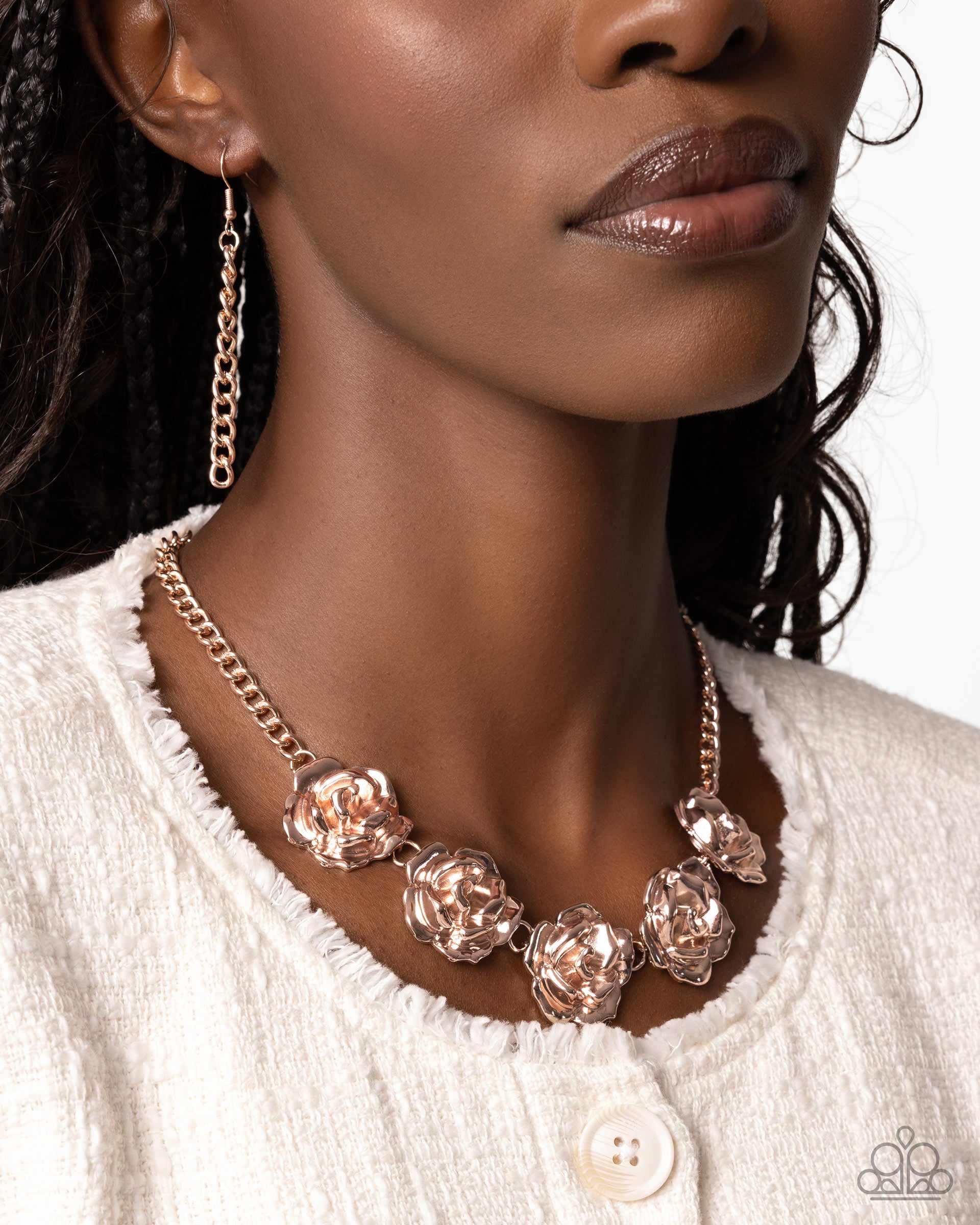 Refreshing Roses - Rose Gold Flower Short Necklace - Paparazzi Refreshing Roses - Rose Gold Flower Short Necklace - Paparazzi