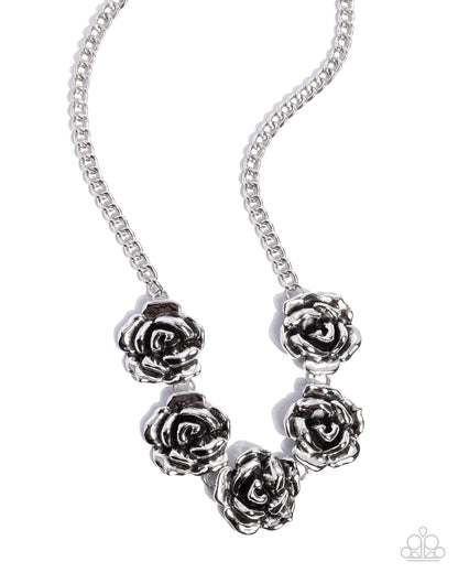 Refreshing Roses - silver - Paparazzi necklace