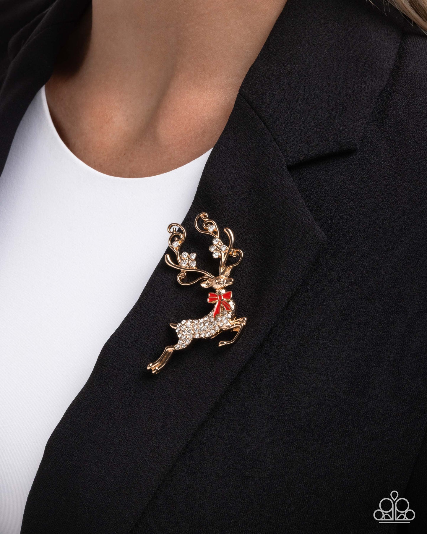 Reindeer Games - gold - Paparazzi brooch