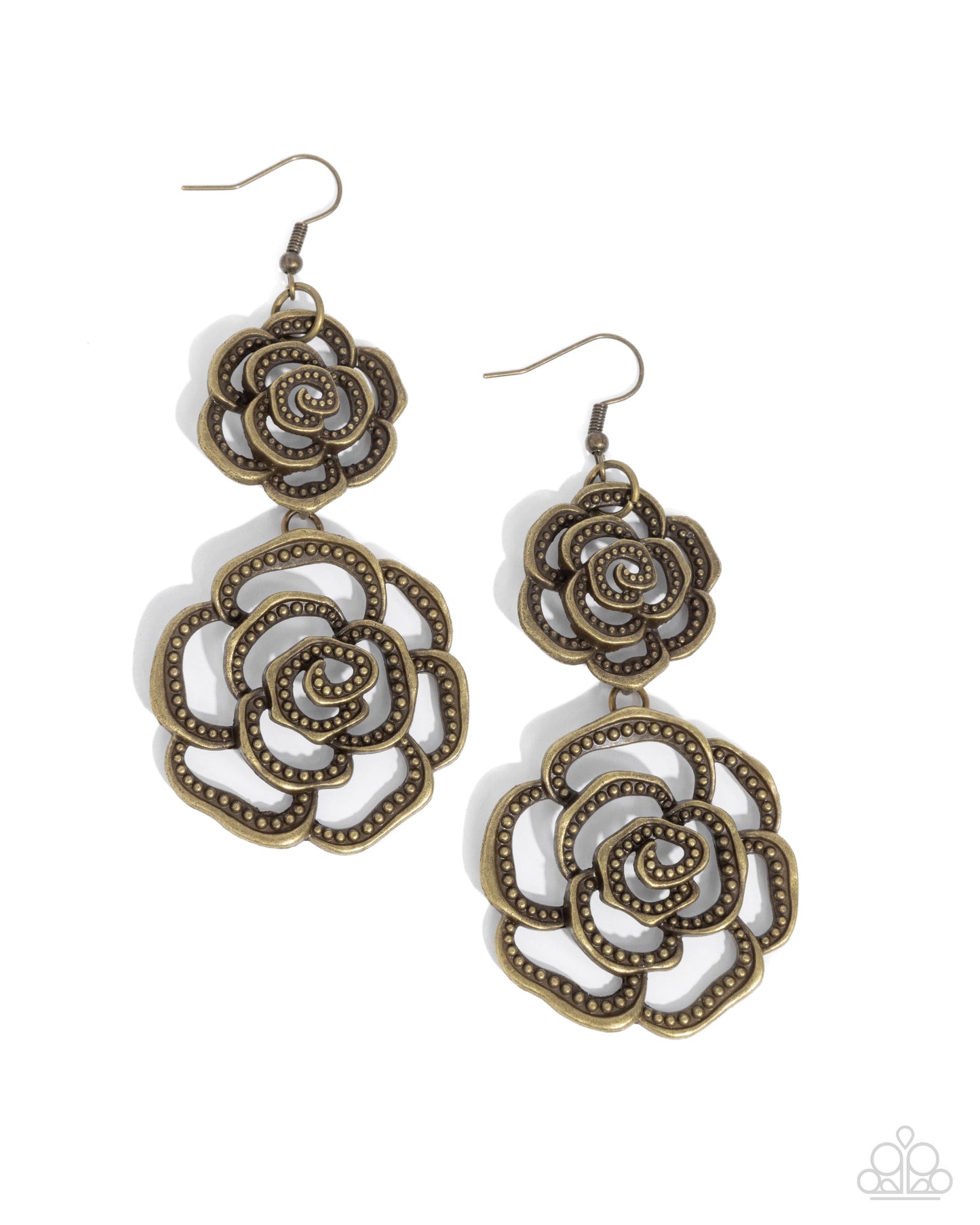 Reminiscent Rosette - brass - Paparazzi earrings