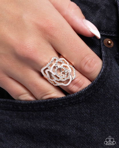 Repetitive Rose - rose gold - Paparazzi ring