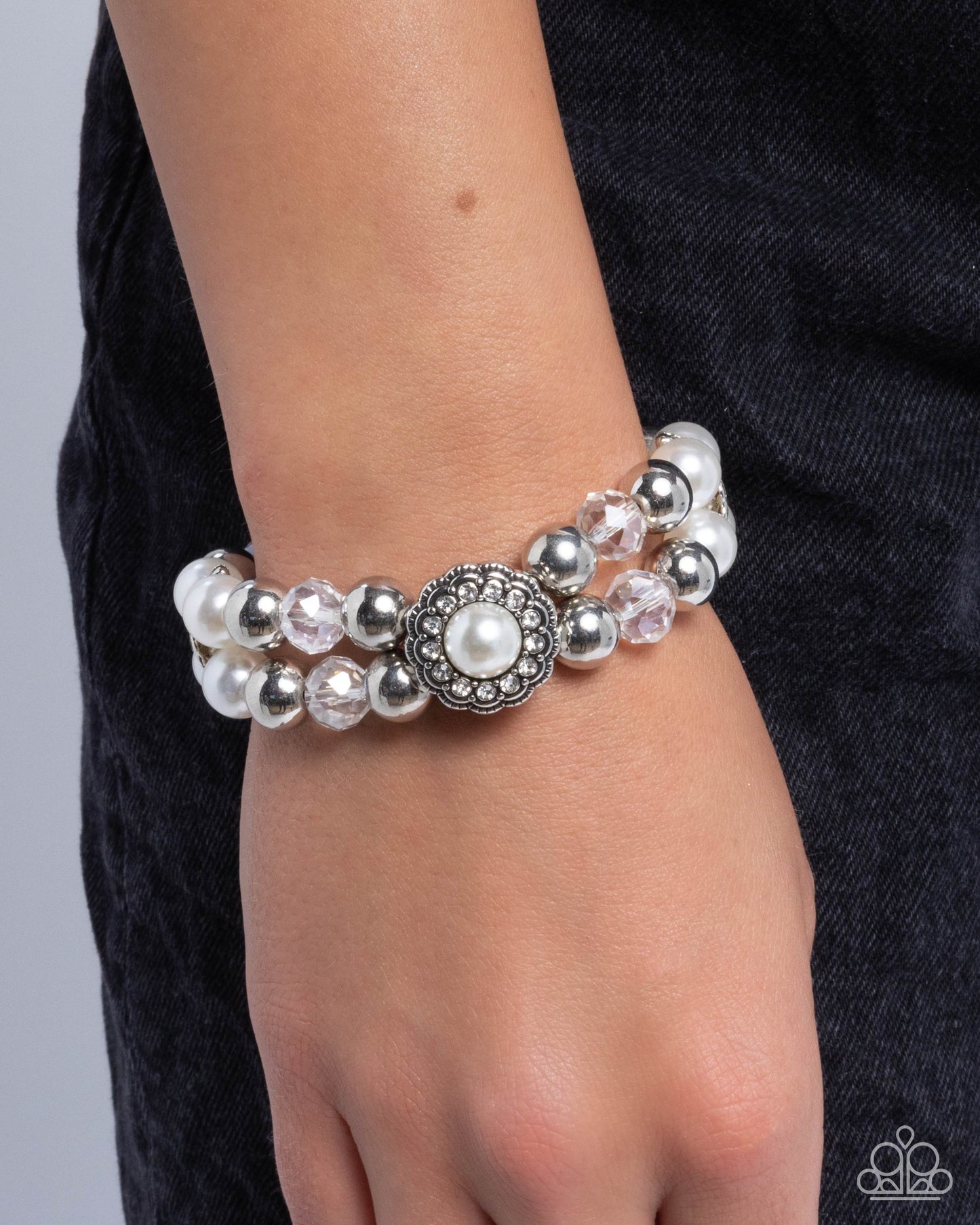 Retrograde Review - white - Paparazzi bracelet