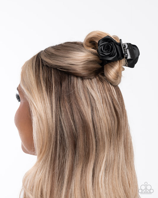 Ribbon Reaction - black - Paparazzi hair clip