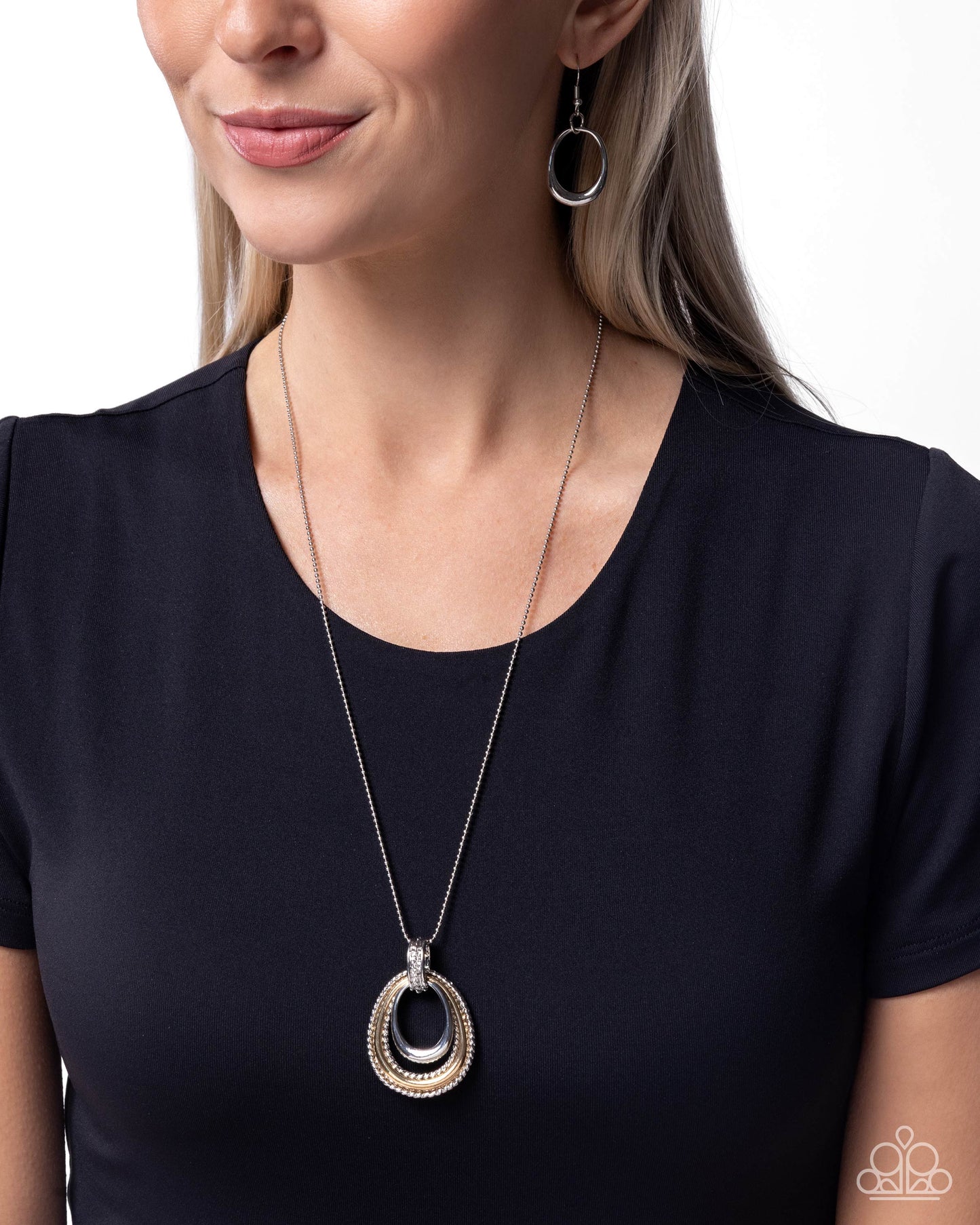Ring Rarity - silver - Paparazzi necklace