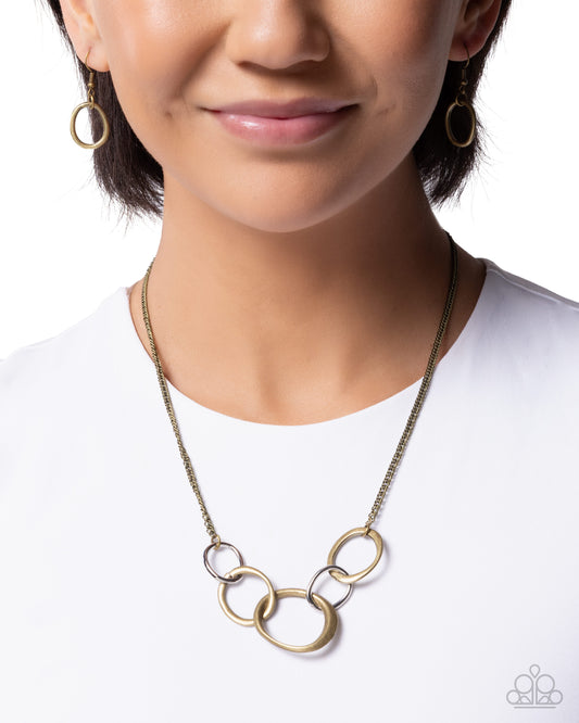 Ring Redux - brass - Paparazzi necklace