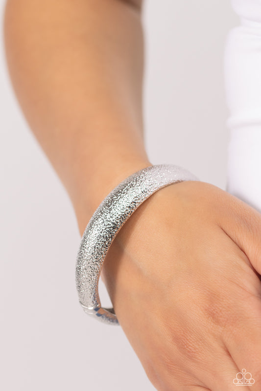 Rippling Reunion - silver - Paparazzi bracelet